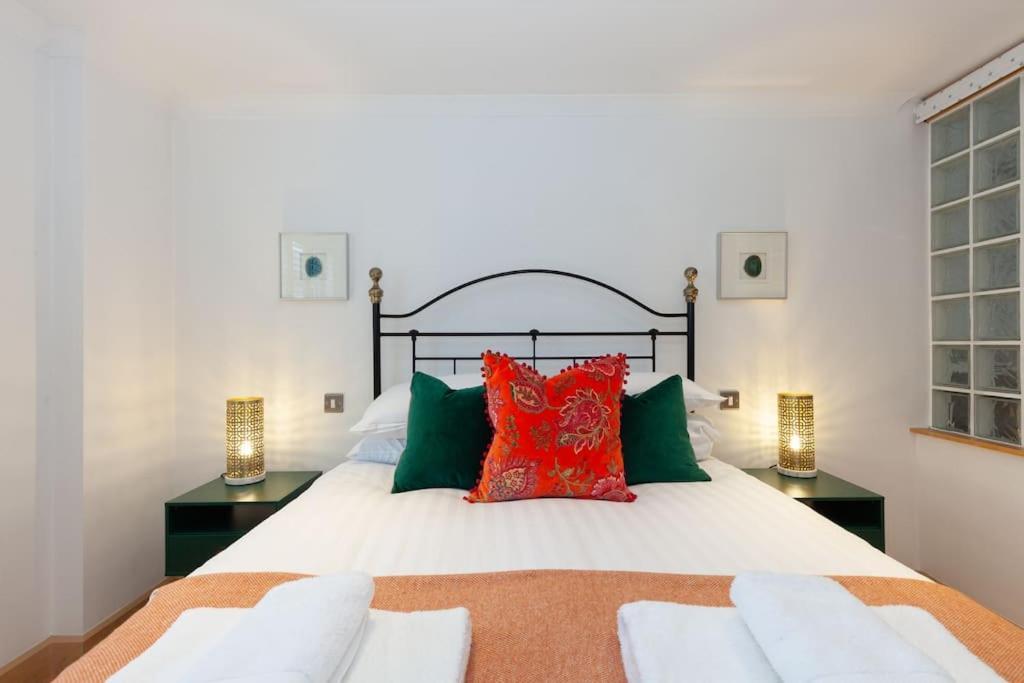 Apartment In The Heart Of The City Centre, Live Like A Local オックスフォード エクステリア 写真