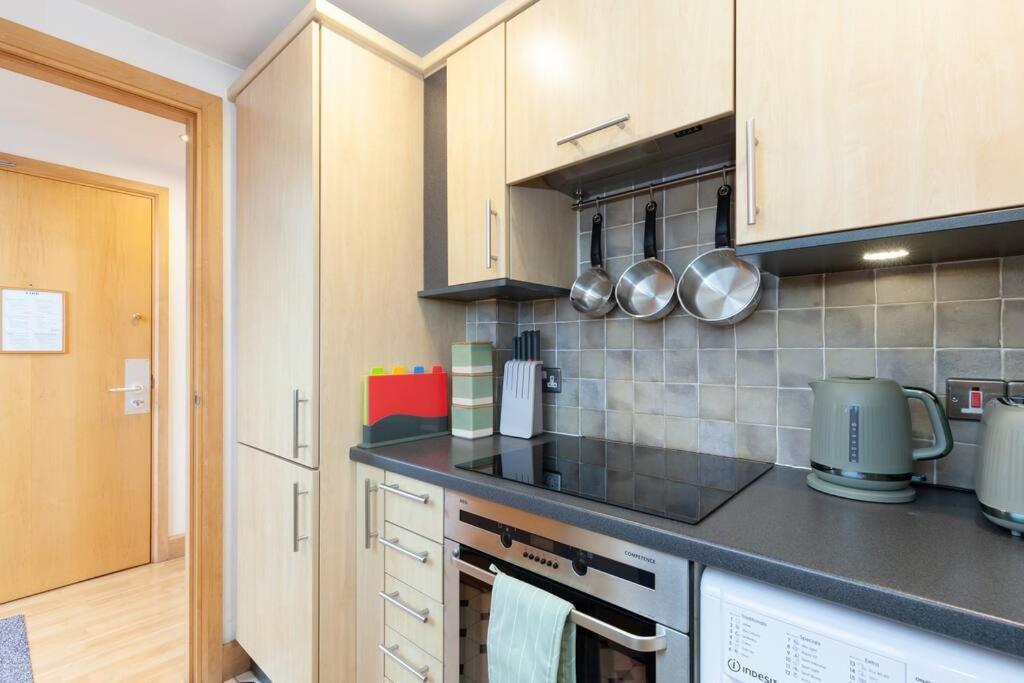 Apartment In The Heart Of The City Centre, Live Like A Local オックスフォード エクステリア 写真