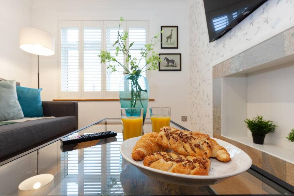 Apartment In The Heart Of The City Centre, Live Like A Local オックスフォード エクステリア 写真