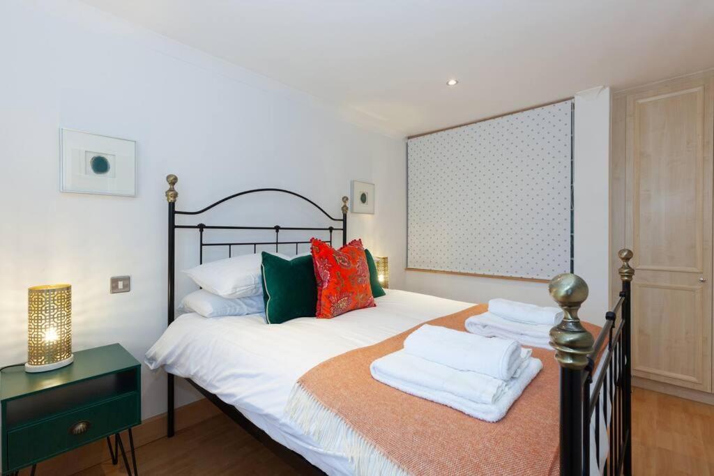 Apartment In The Heart Of The City Centre, Live Like A Local オックスフォード エクステリア 写真